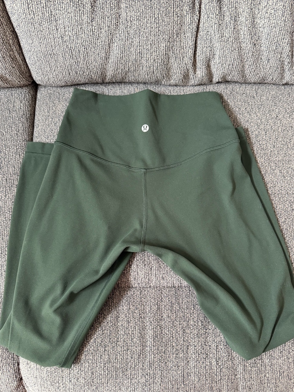 lululemon athletica Align 25” Size 6 high rise leggings rainforest green